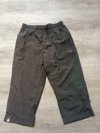 Leichte Pumasommerhose 42/44
