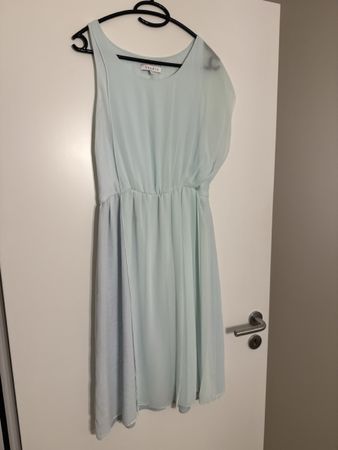 Sandro Kleid