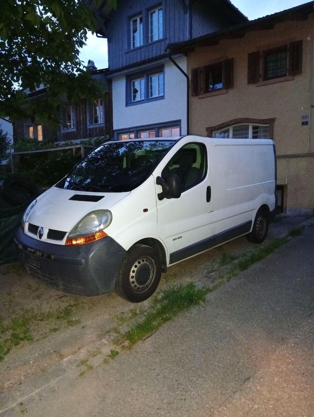 Renault Autos: Renault trafic 1.9 2.9Tonnen – Gebraucht aus Wolfhausen von ade_7wvk