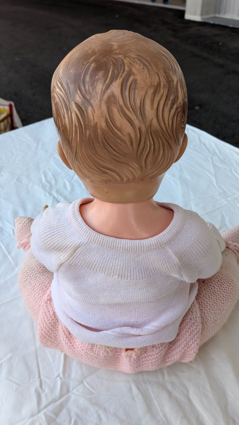 Bambole: Puppe mit Kleidung – Usato da Thun venduto da Mirweb 3