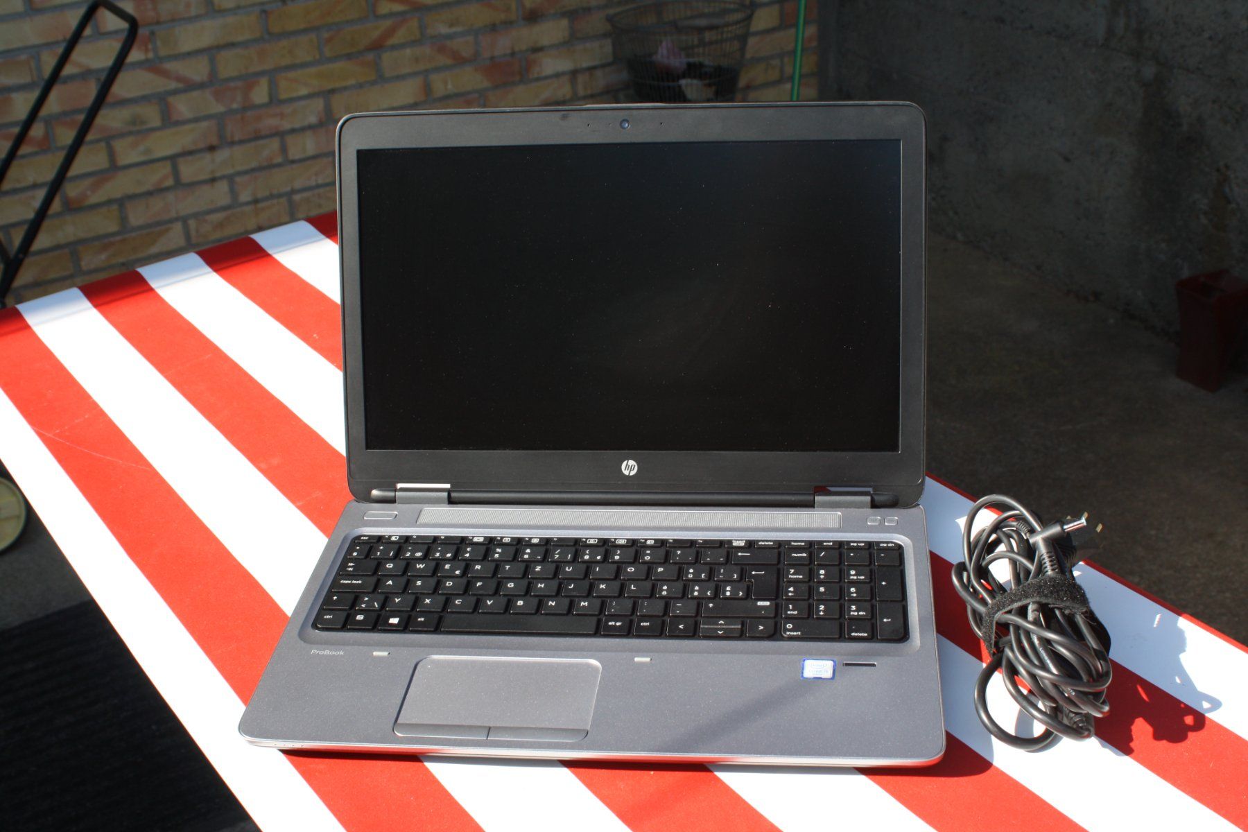 Hewlett Packard Notebook: HP LAPTOP SSD – Usato da Wauwil venduto da Pneuedy 5