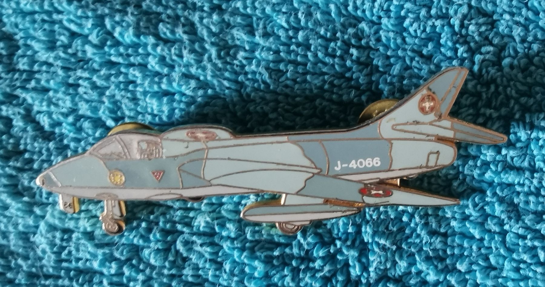 Broches & Aiguilles: Pin, Hawker Hunter, Mk 58 – D'occasion à Vielbringen Worb par Isch-0u-guet 8
