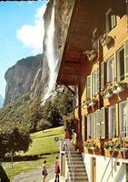 LAUTERBRUNNEN Staubbachfall