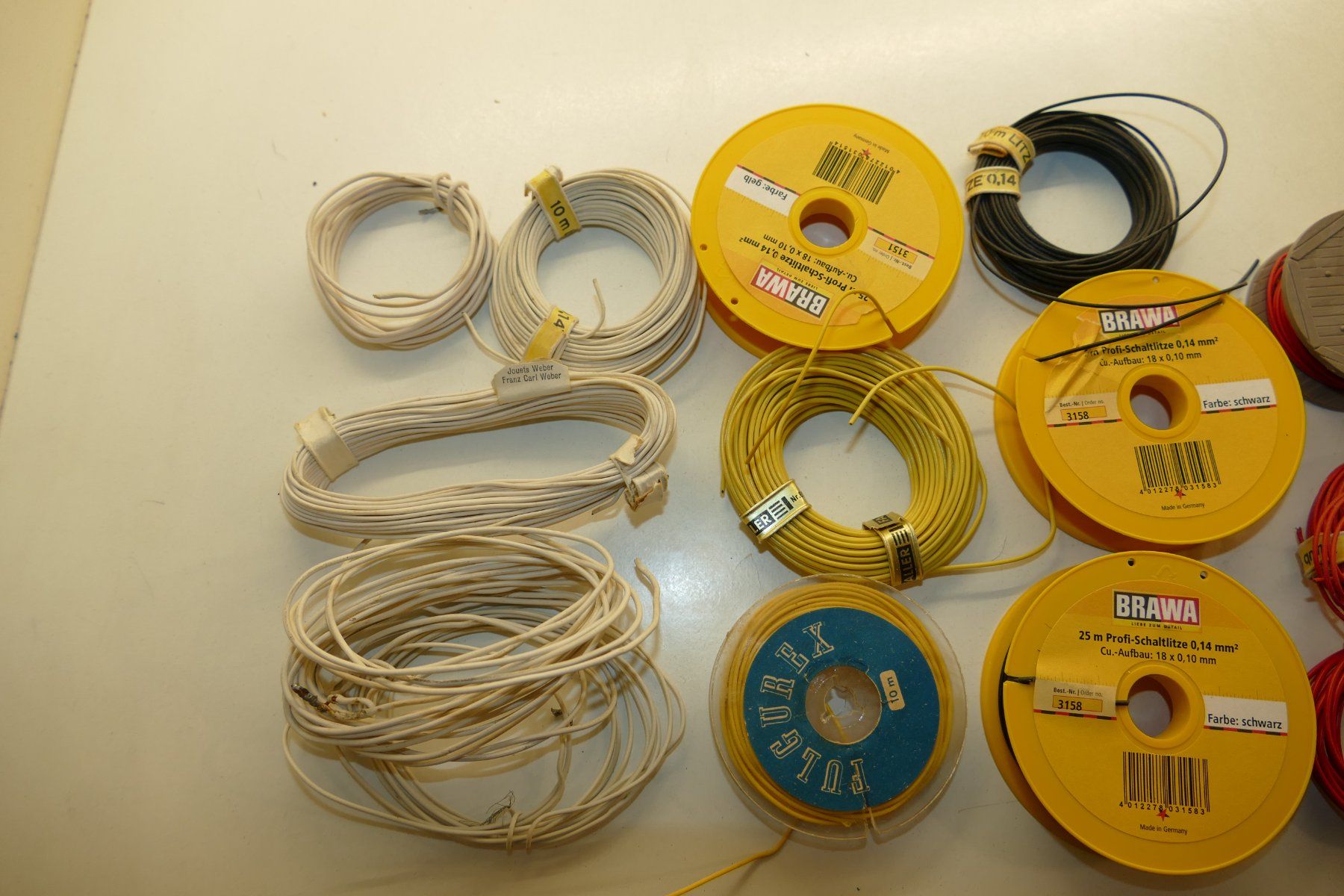 Modellini di ferrovie: 1-litzige Kabel in 5 Farben – Usato da Niederhasli venduto da rail-duerst 2