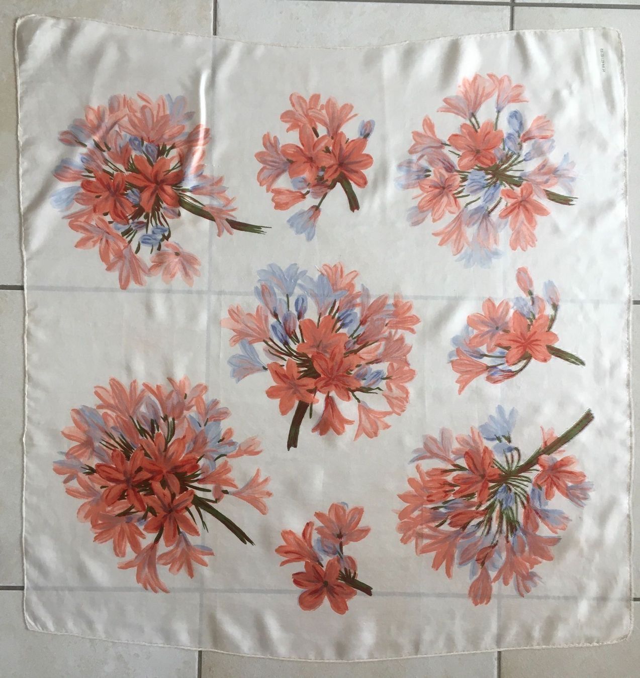 Foulards, Tücher & Schals: Foulard Seide – Gebraucht aus Zürich von mirjamgg 1
