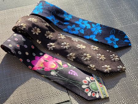 DESIGNER KRAWATTEN aus SEIDE 3 Stk, FABRIC FRONTLINE u.a.