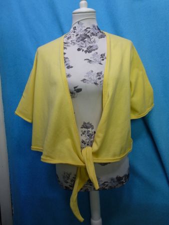 BOLERO IN GELB HALBARM ZUM BINDEN GR M NEU STRICK SOMMER