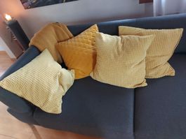 3 sofadecken, 4 kissenbezüge maisgelb, 3 nackenkissen