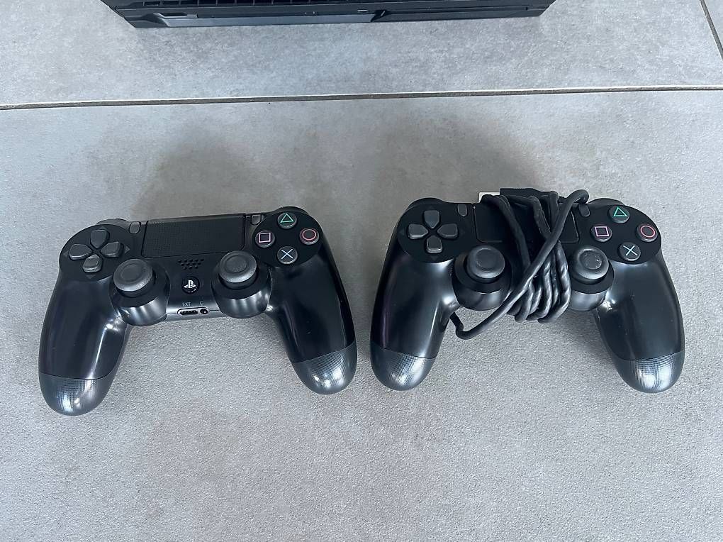 Konsolen: Sony PS4 Pro 1 TB – Gebraucht aus Piazzogna von Anto83 2