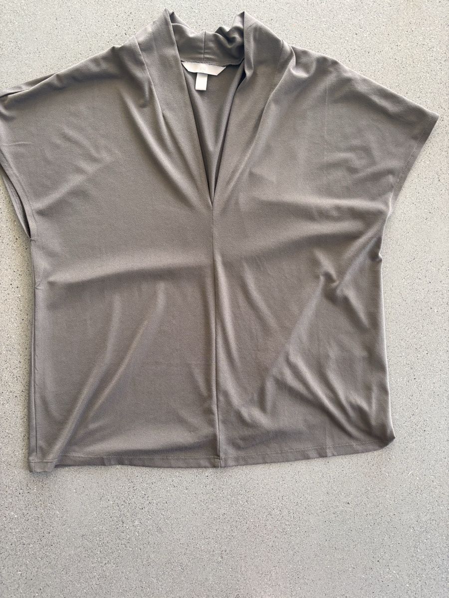 H&M Chemisiers: Shirt / Bluse H&M Gr.M – D'occasion à Luzern par sumsili