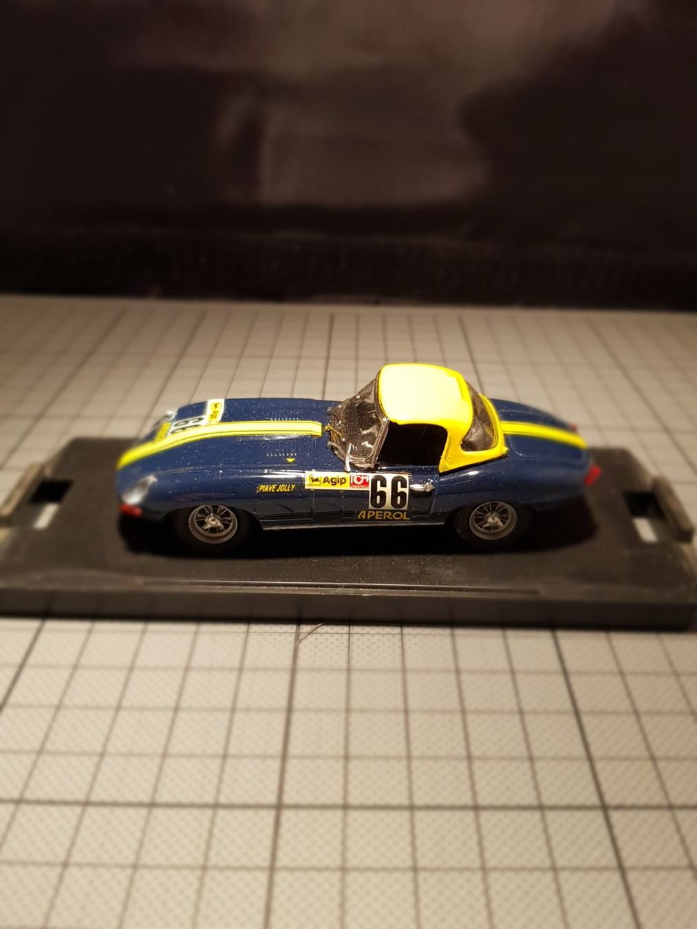 Jaguar Modellautos: Jaguar Tipo E Spyder Misano 1990 – Neu und originalverpackt aus Chézard-St-Martin von AlPat-Collections