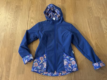 Babauba Softshelljacke blau gemustert Grösse XS