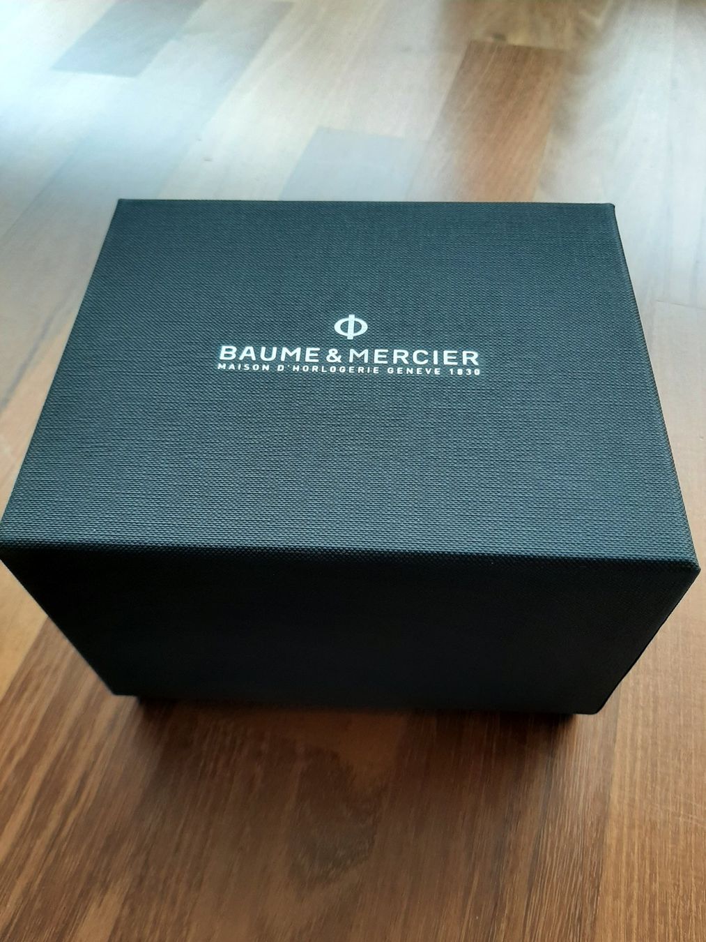 Baume & Mercier Orologi: Baume & Mercier Clifton GMT White – Nuovo e nell'imballaggio originale da Henau venduto da reini06 2