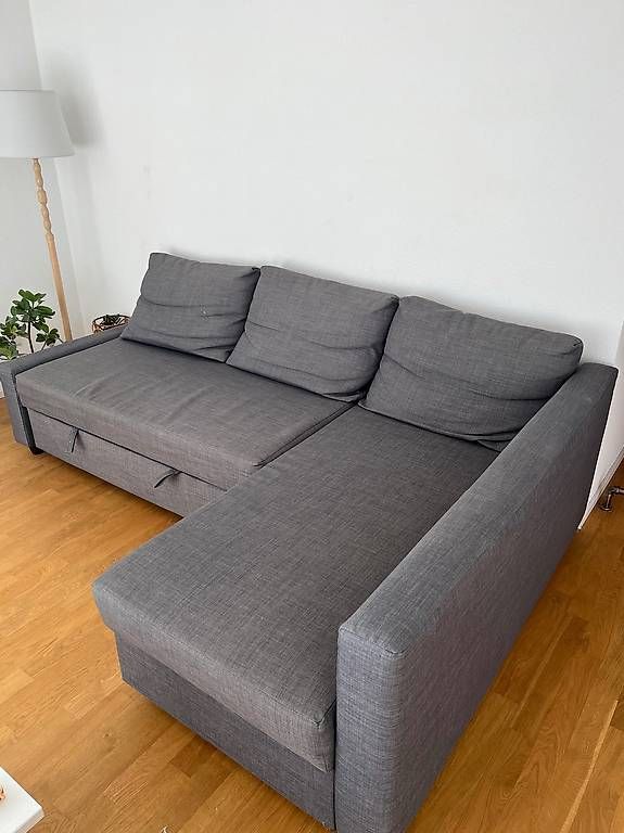 Divani: Ecksofa grau (ausziehbar) – Usato da Liestal venduto da lar_ww6f 2