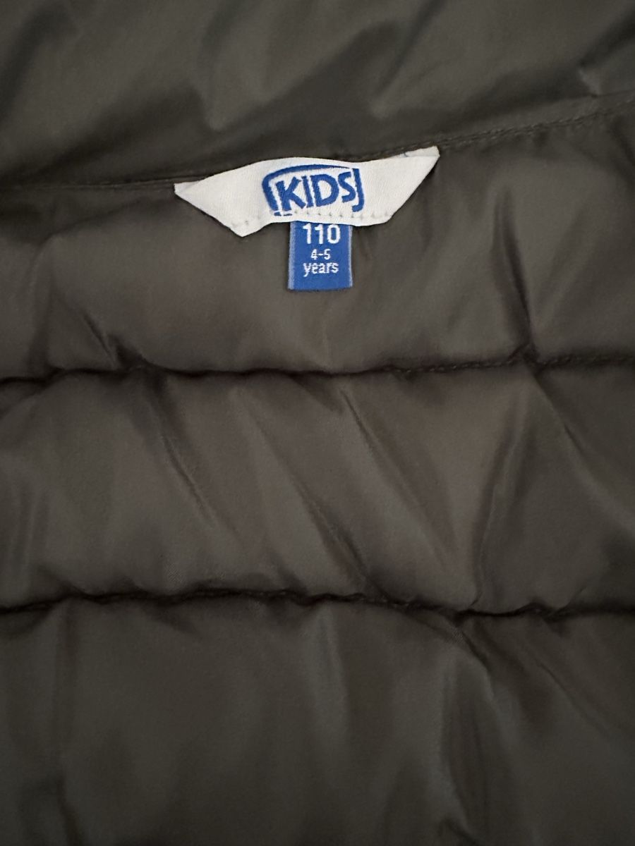 Altro abbigliamento per bambino: Steppweste Kinder, Khaki, Gr. 110 – Usato da Thalheim AG venduto da nin_5m67 1