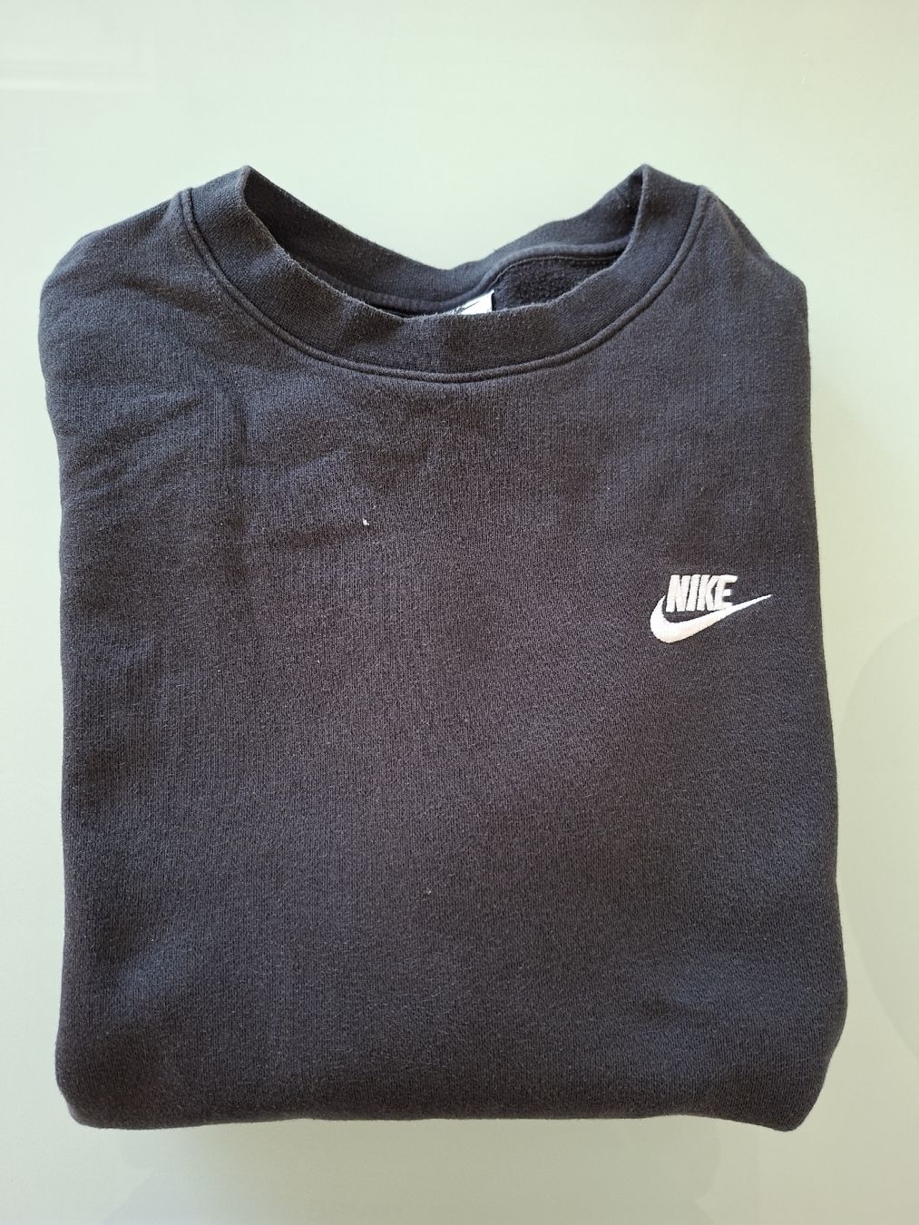 Nike Maglioni & Felpe: Sweatshirt Nike noir en coton, – Usato da Renens VD venduto da ser_j2fn