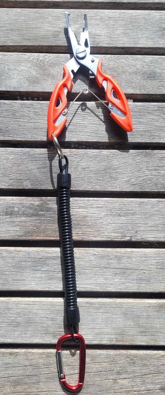 Tutti gli attrezzi: Scheren Zange, Kordel und Karabiner – Nuovo e nell'imballaggio originale da Herzogenbuchsee venduto da Melissa110 2
