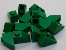Lego 15 Stk. Roof Tile 1x2/45° (grün)