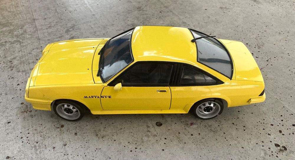 Revell Opel Manta 400 Ex GT/E Umbau 400 Ronal Felgen Modellauto 08422 - 1:18