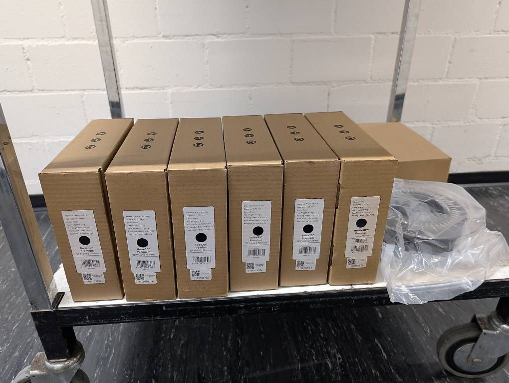 Stampanti 3D: Raised3D Pro3 Dual Extruder 3D Drucker – Usato da Mönchaltorf venduto da ronskis 2
