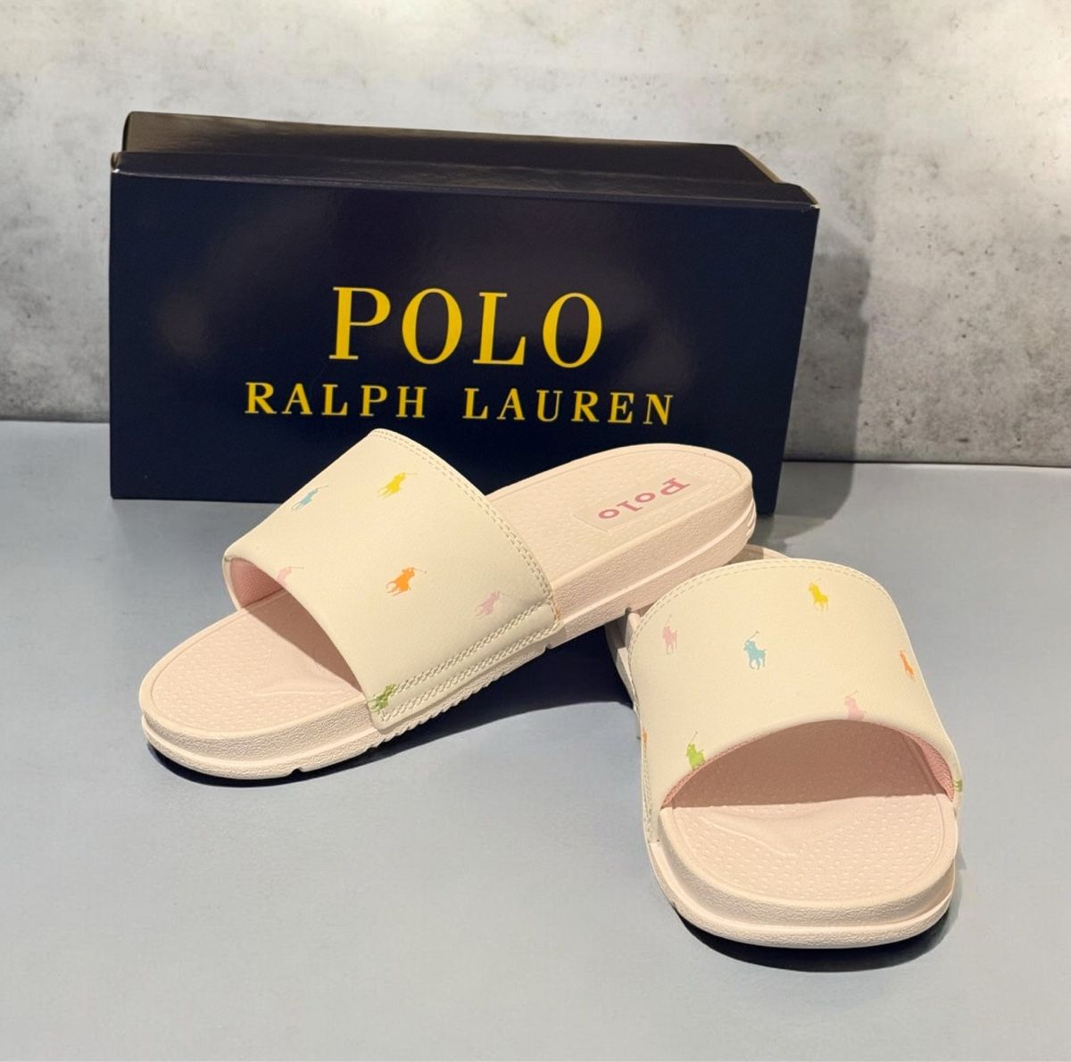 Ralph Lauren Scarpe da donna: Claquette Ralph Lauren – Nuovo e nell'imballaggio originale da Châtel-St-Denis venduto da Montclair_Swiss