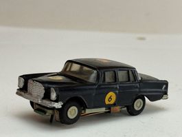 GB5-  Faller AMS Mercedes 220 schwarz