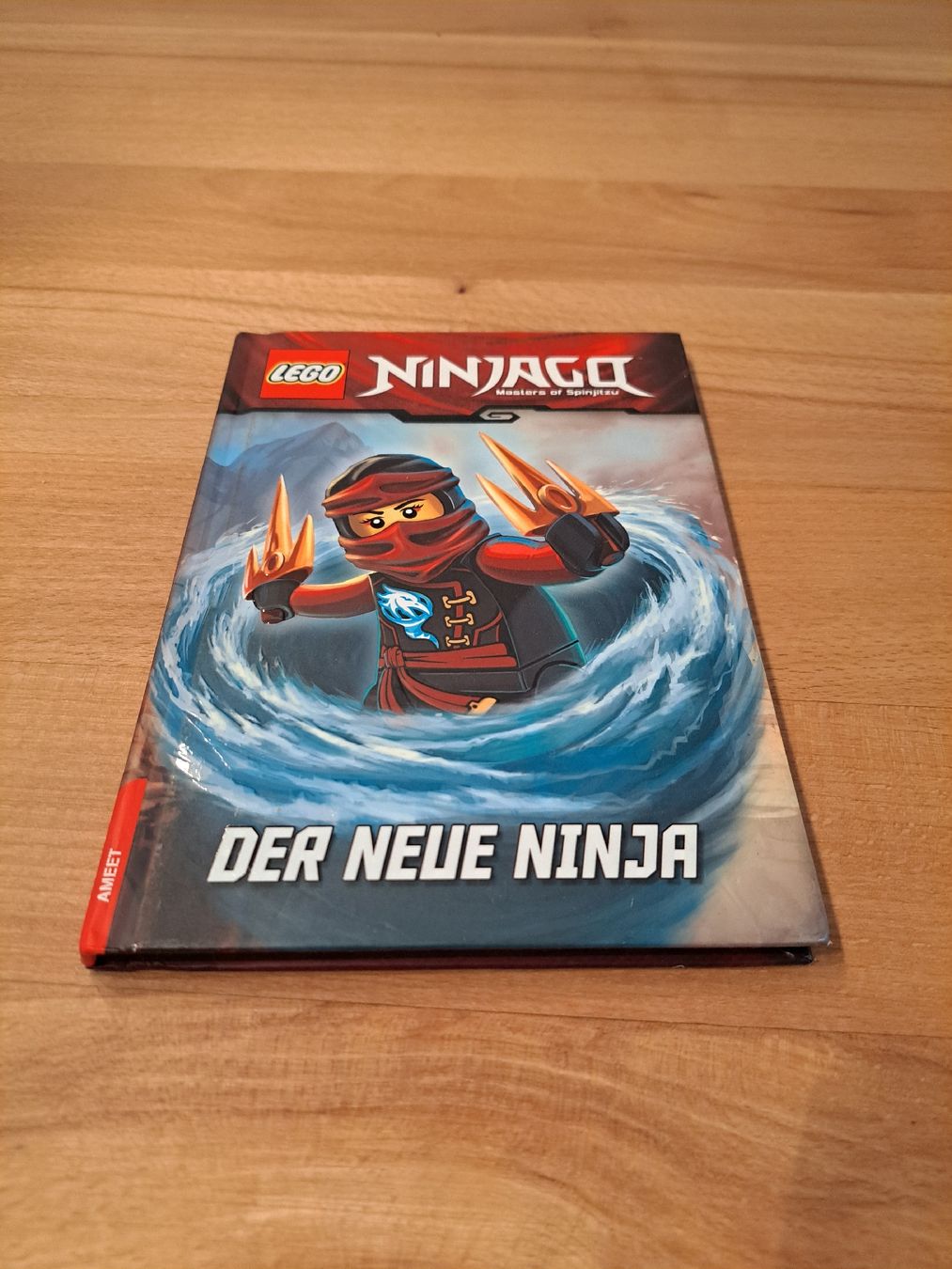 Bücher: "Der neue Ninja" Buch von Ninjago – Gebraucht aus Elgg von adr_ms99