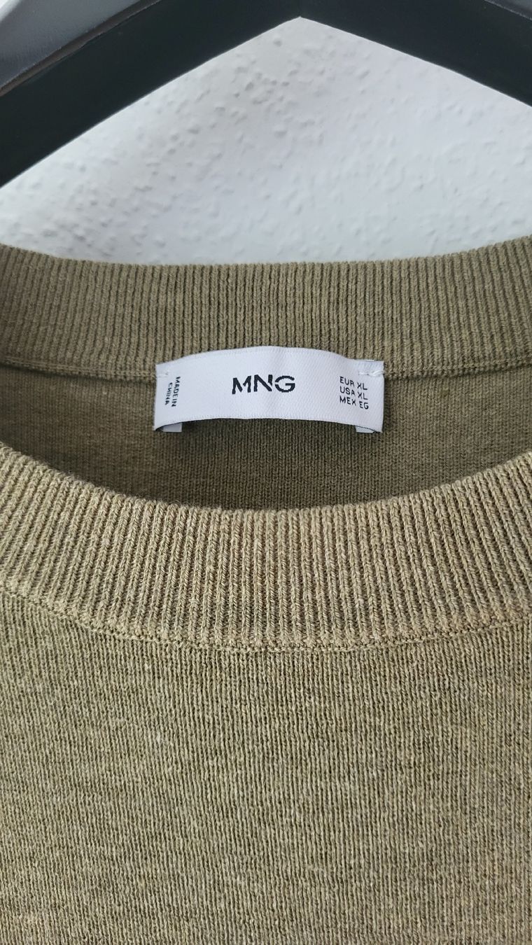 Mango T-shirts: Oberteil XL von Mango – Neuf (Voir description) à Muttenz par Igma 1