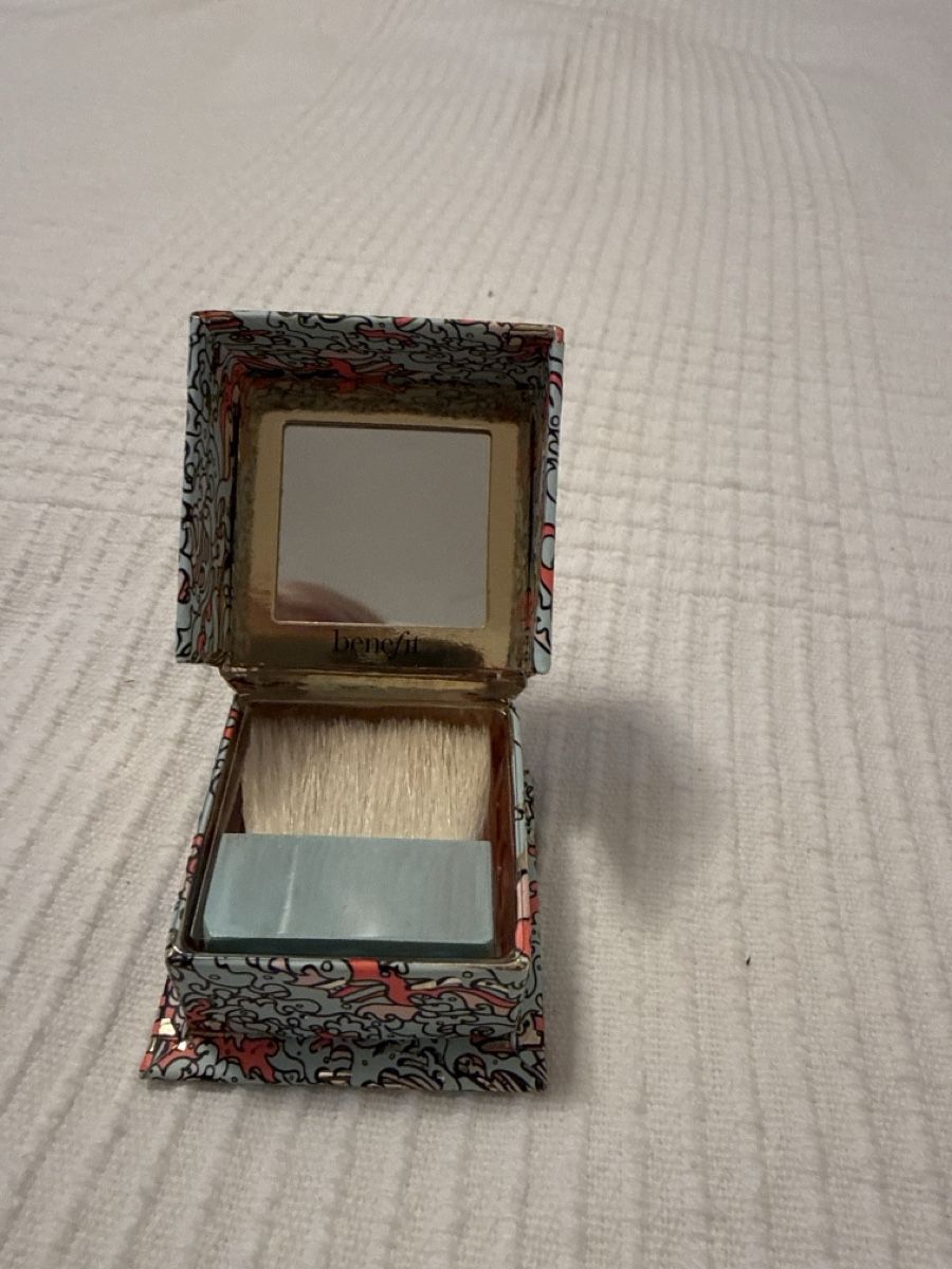 Benefit Make-up: NEU***BENEFIT MINI***SEHR PRAKTISCH & PREISWERT*** – Neu und originalverpackt aus Zürich von Ceca52 1