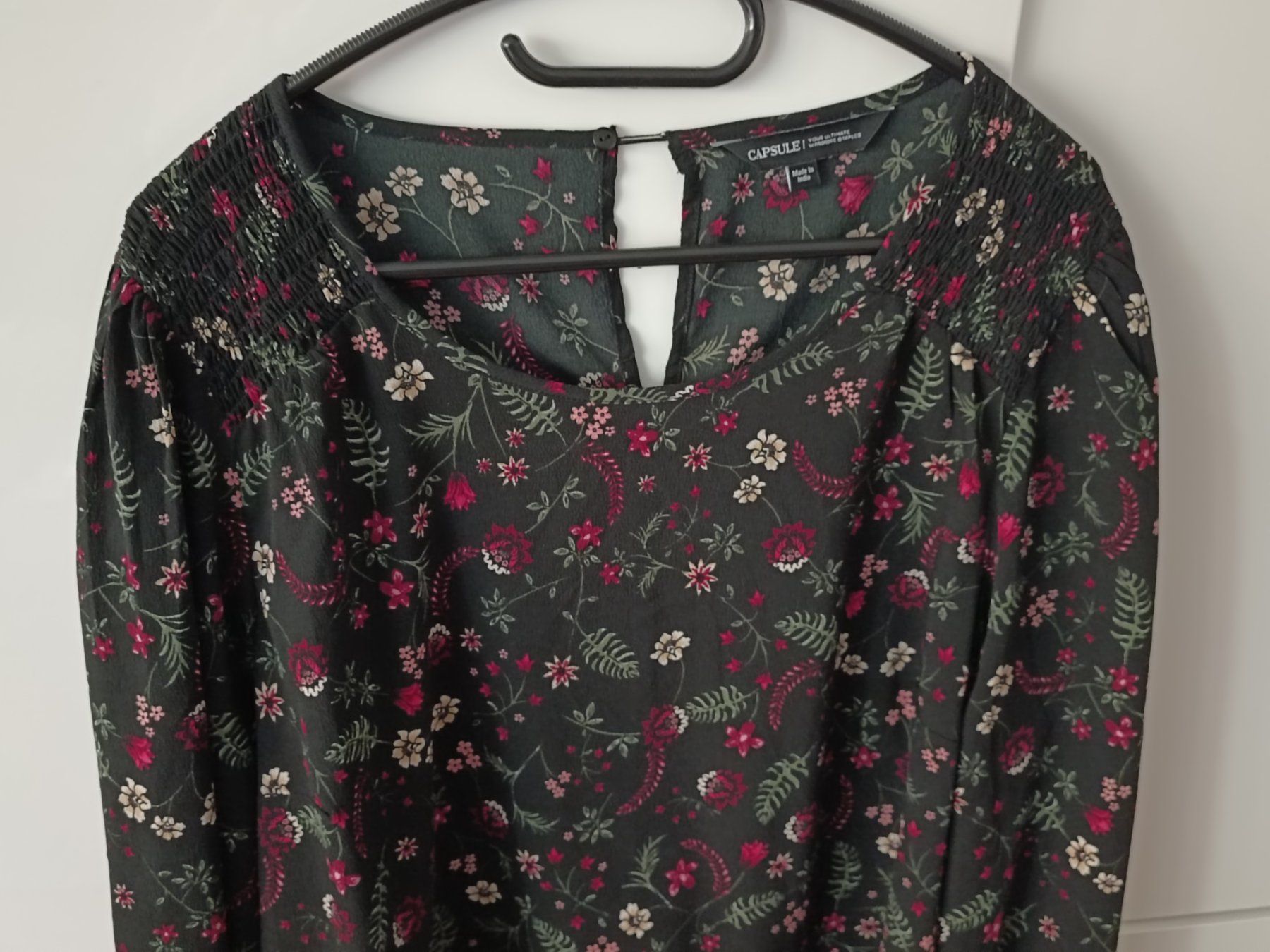 Kleider: Capsule Kleid Grösse 50 Langarm – Gebraucht aus Schliern b. Köniz von Lanka02 1
