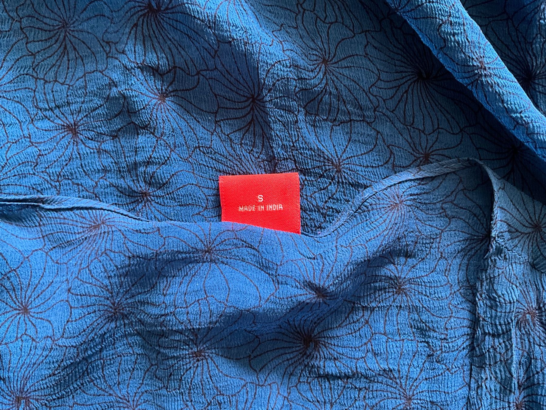 Camicette: 100 Seide Tunika. Kleid, Bluse Gr. S – Nuovo (secondo la descrizione) da Muri b. Bern venduto da SmuriS 4