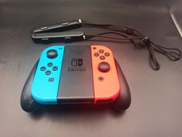Original Nintendo Switch Joy-Con Set (Neon-Rot/Blau) + Grip