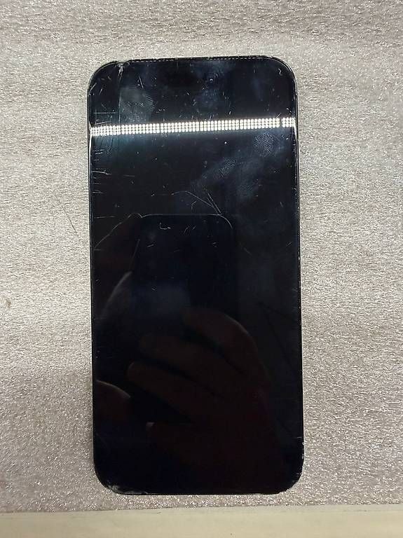 Telefoni cellulari / Smartphones: Iphone 15 Plus  – Usato da Matzingen venduto da YasinDan95 1