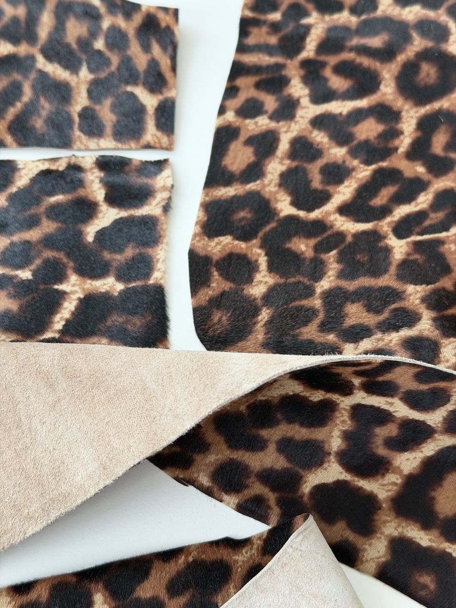 Tessuti: Pelze Resten mit Leopard Print. – Nuovo (secondo la descrizione) da Winterthur venduto da tat_ky5h 2