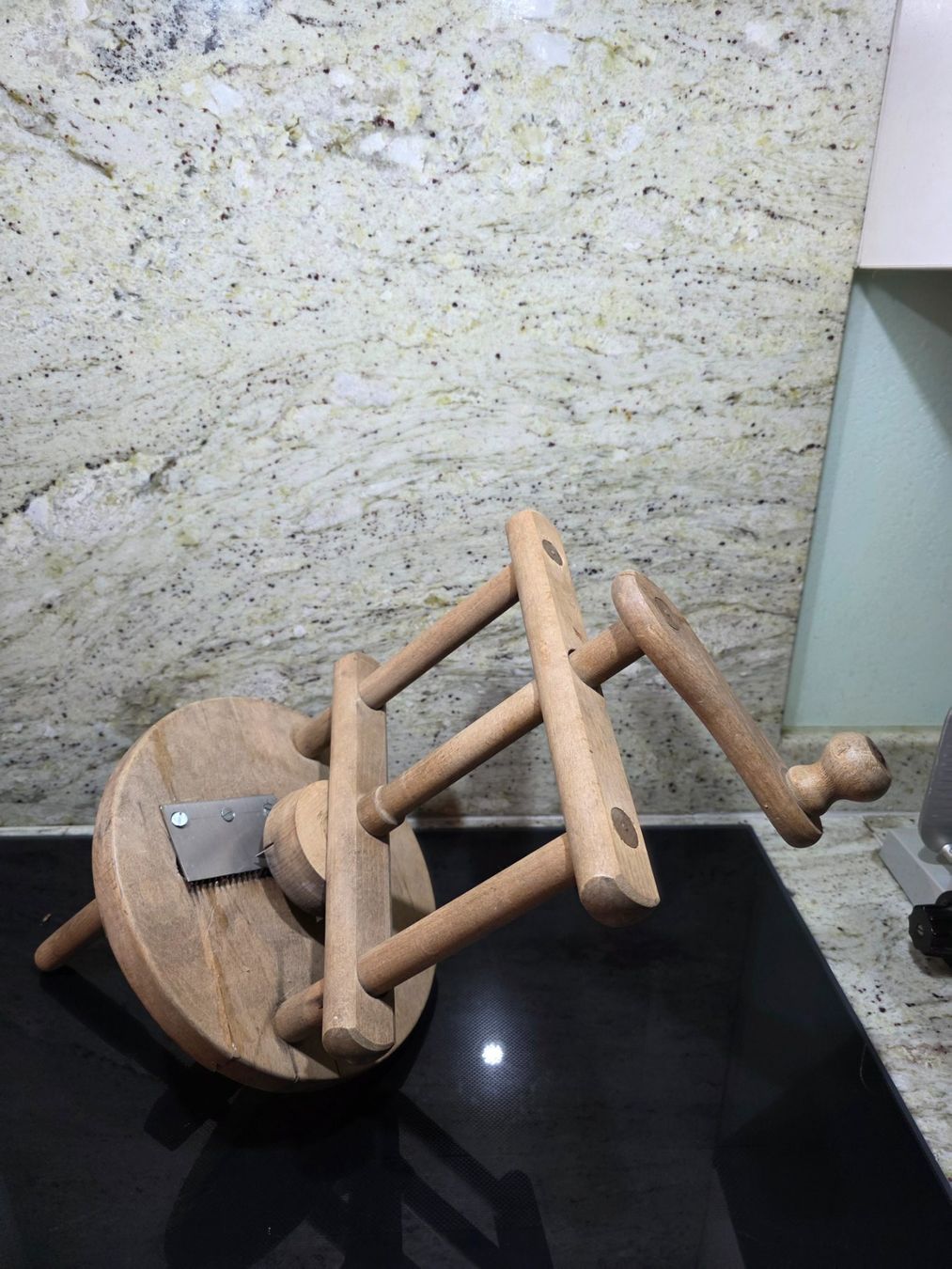 Elettrodomestici da cucina: Hobel für Rüben etc. – Usato da Grafstal venduto da Marielu101