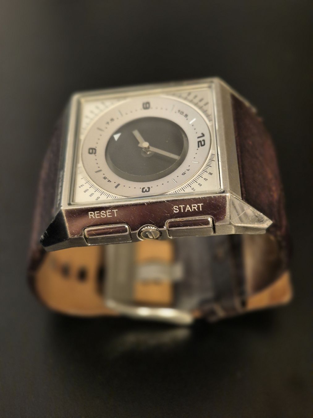 Diesel Orologi: Diesel Uhr Quadrat – Usato da Abtwil SG venduto da daxsg 2