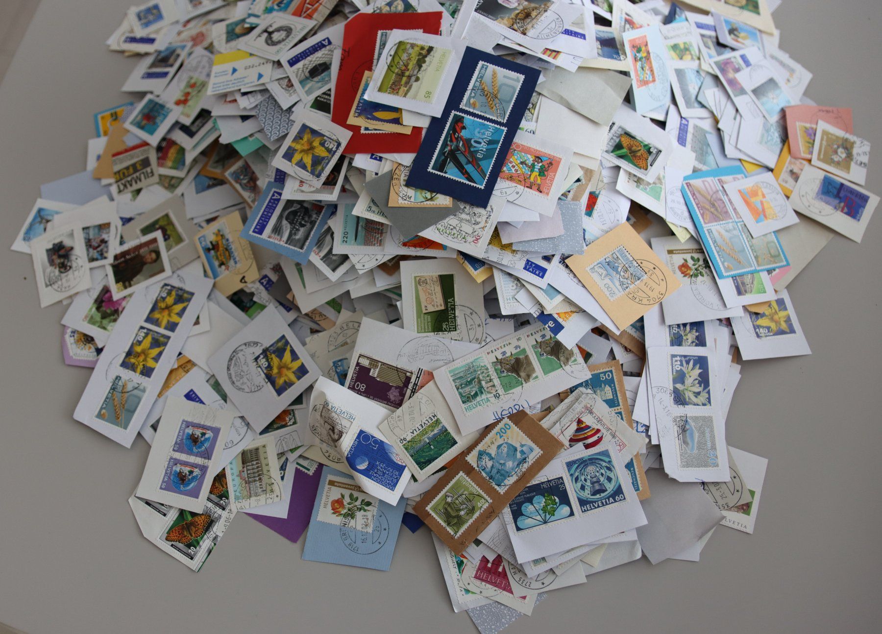 Tutti i francobolli: Schweizer Briefmarken – Usato da Oberentfelden venduto da lakipul 1