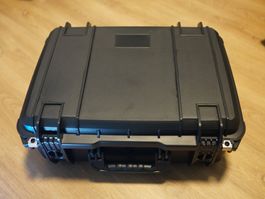 Koffer Hardcase von der Marke "Seahorse Cases"