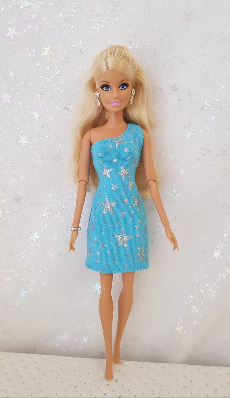 Poupées: Barbie Kleid – Neuf (Voir description) à Lachen SZ par Sakura4hime