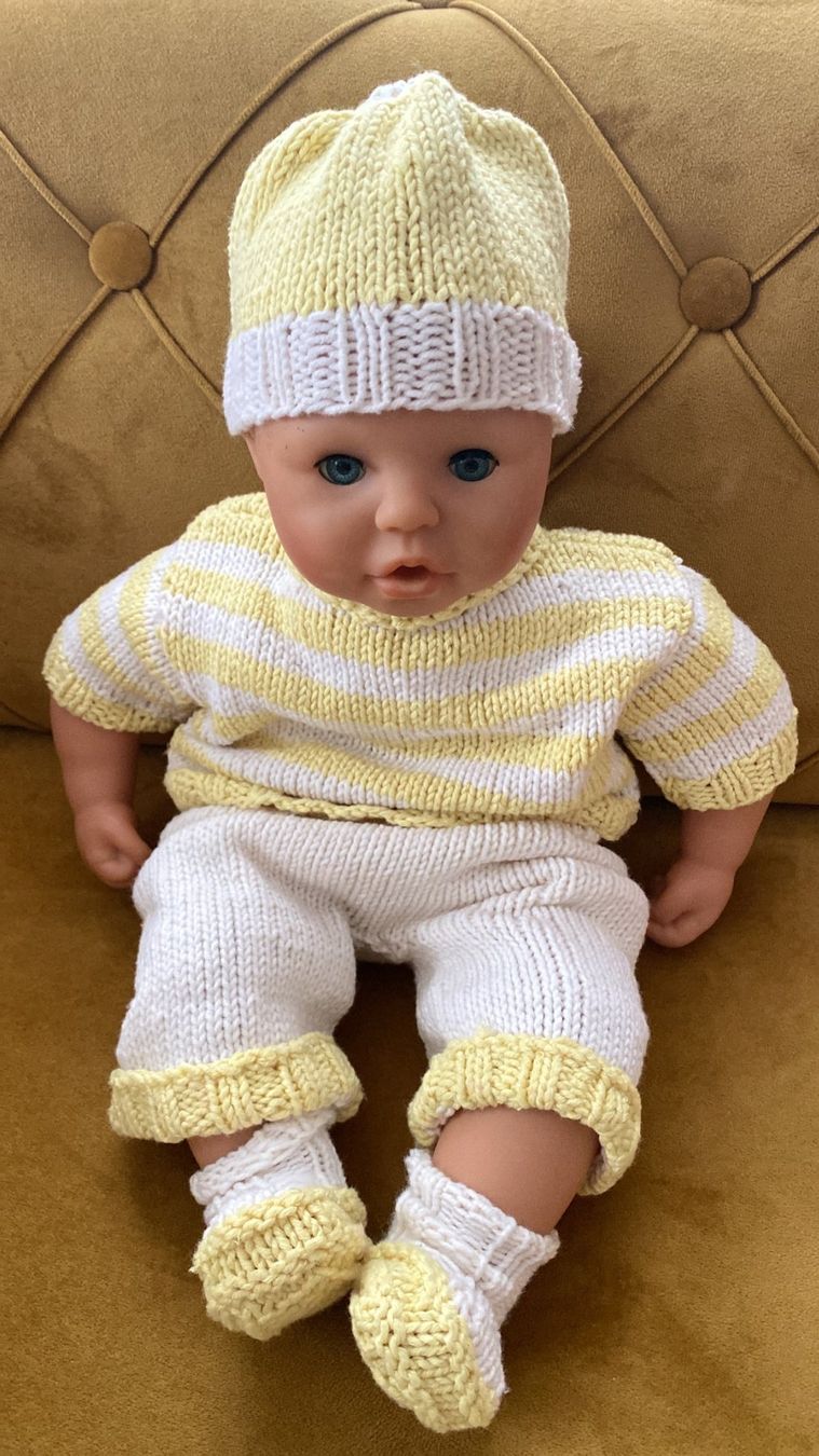 Poupées: gestrickte Puppen Kleider, handarbeit – D'occasion à Dagmersellen par Arcticsnow2017 4