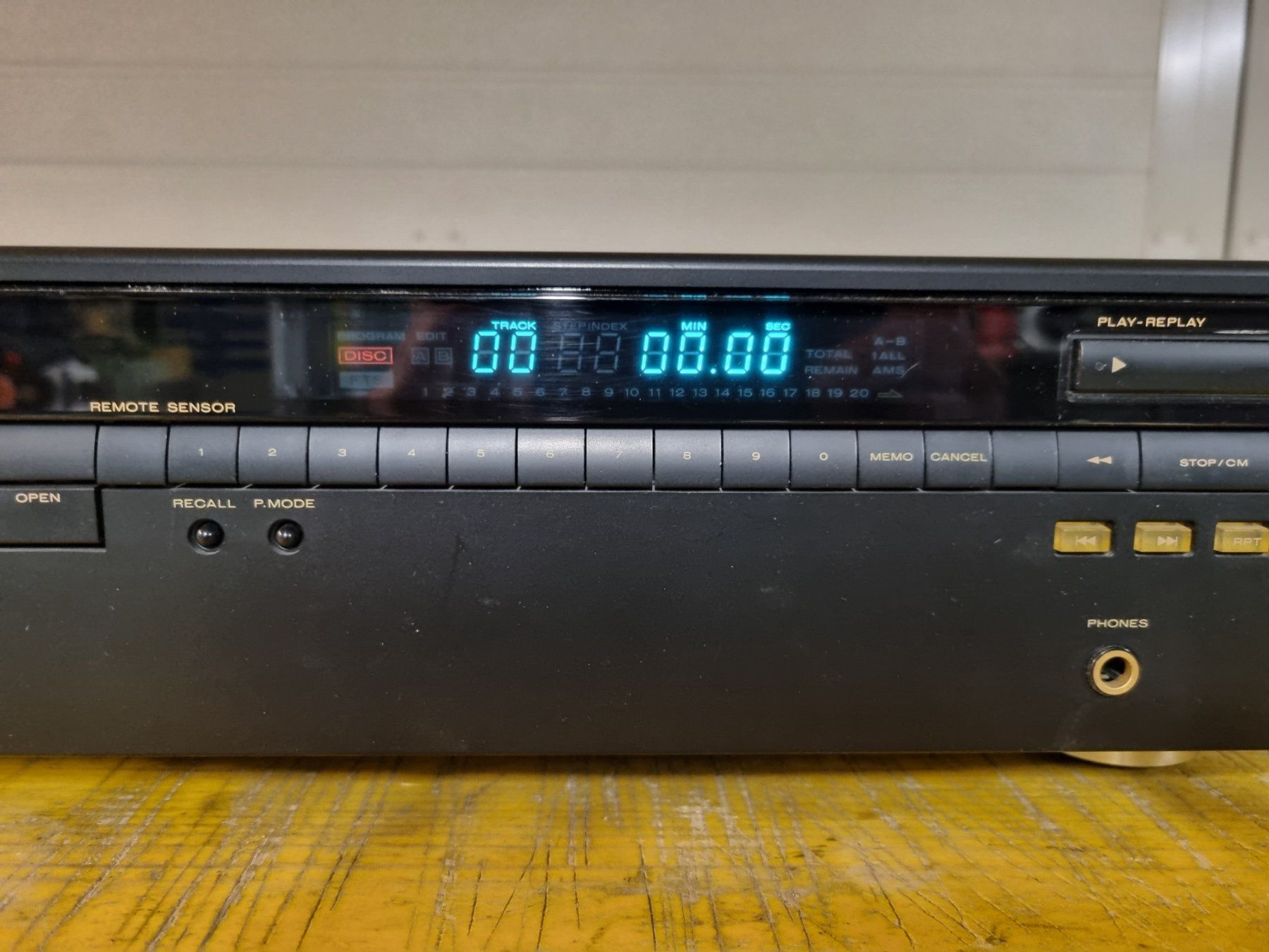 Marantz Lettore multimediale & Streamer: Marantz CD-50 – Usato da Conthey venduto da greenday85 2