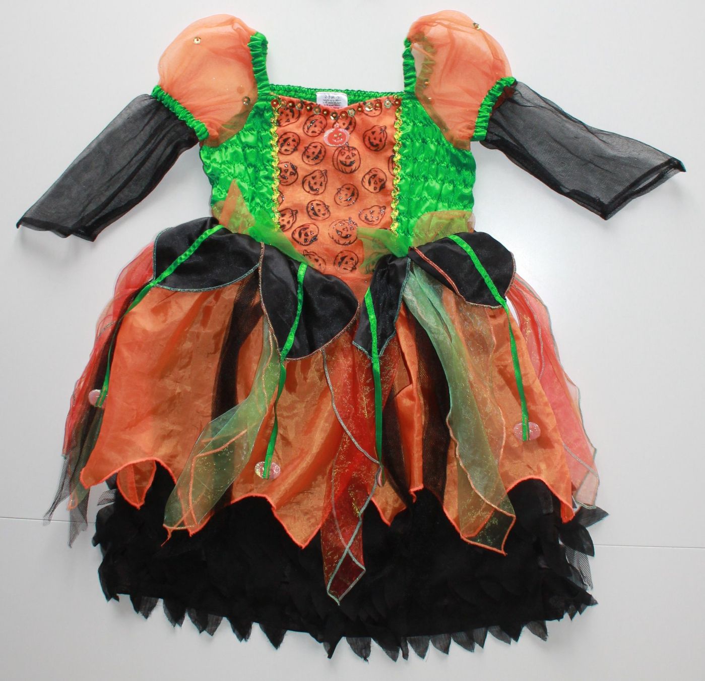Costumi: Costume sorcière / Hexe t. 2 - 3 ans – Usato da Peseux venduto da CoolShoping 1