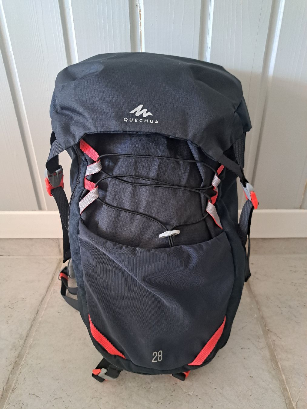 Decathlon Sacs & sacs à dos: Rucksack 28 Liter, Quecha  – D'occasion à Seuzach par nadine.baur84