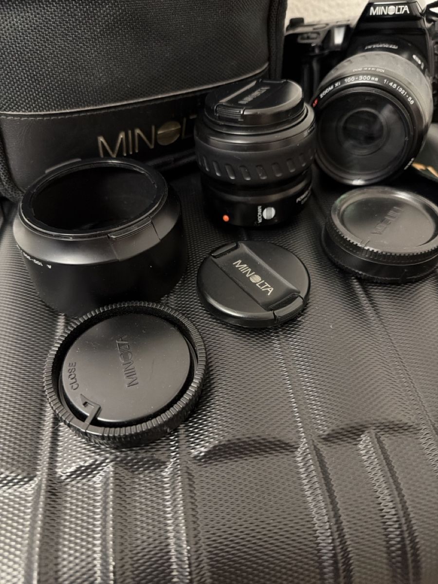 Minolta Fotocamera: Minolta Dynax 3xi Spiegelreflexkamera mit Objektiv Set – Usato da Meilen venduto da inanilus93 2
