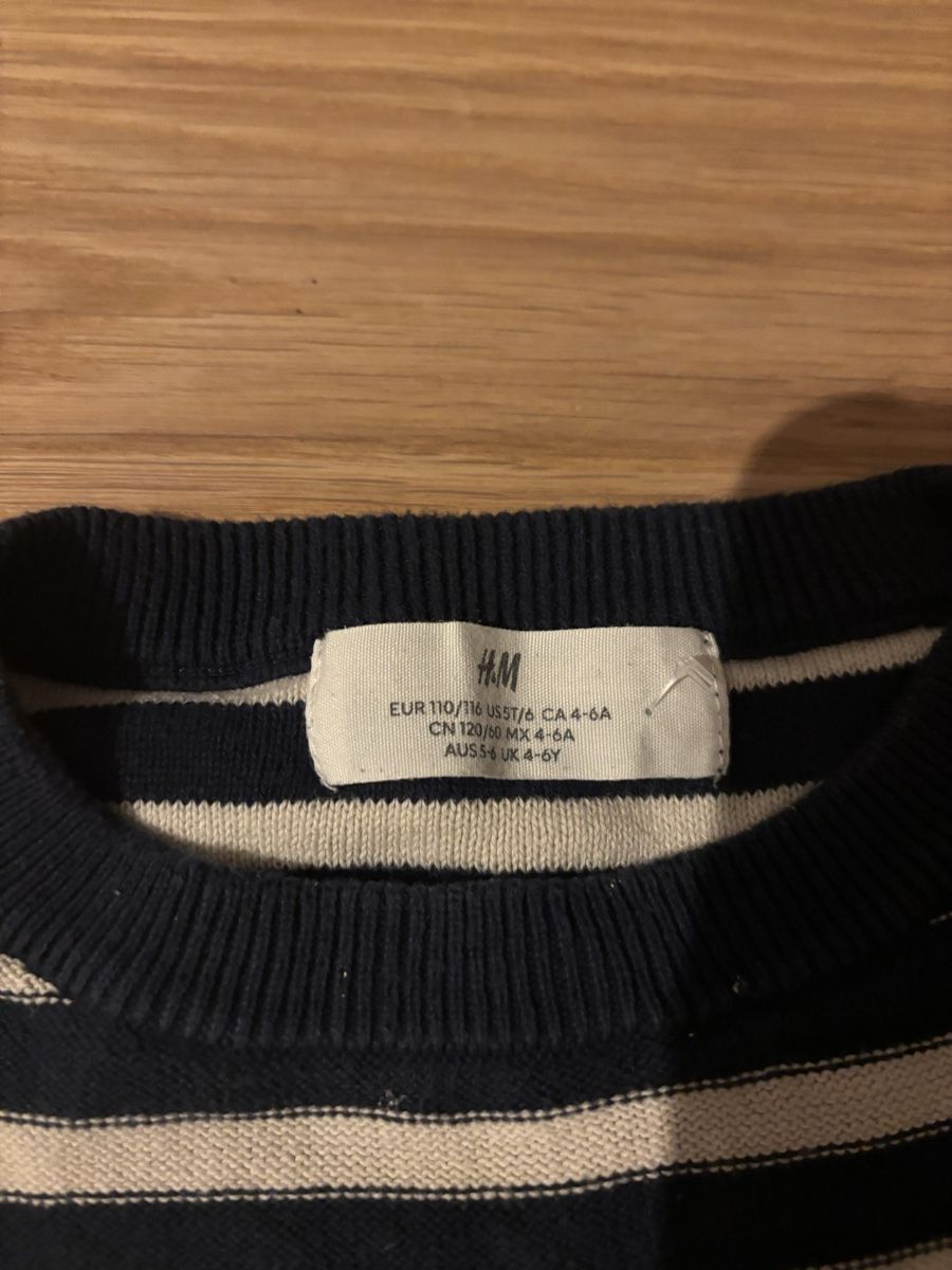 H&M Maglioni & Felpe: H&M Kinder Pullover, Grösse 110/116, Gestreift, Top! – Usato da Zollikerberg venduto da Boston1981 1