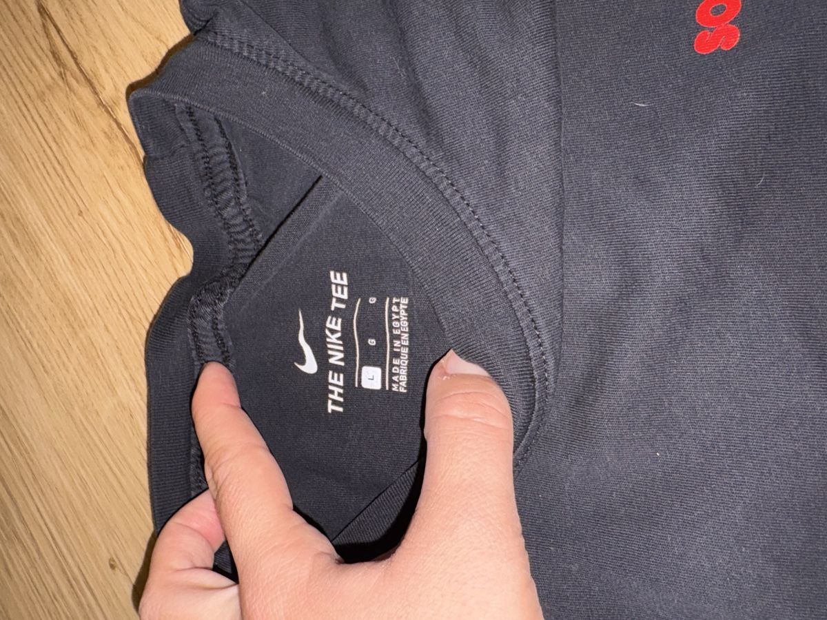 Nike T-shirt: Nike Shirt L – Usato da Steinmaur venduto da marra20 1