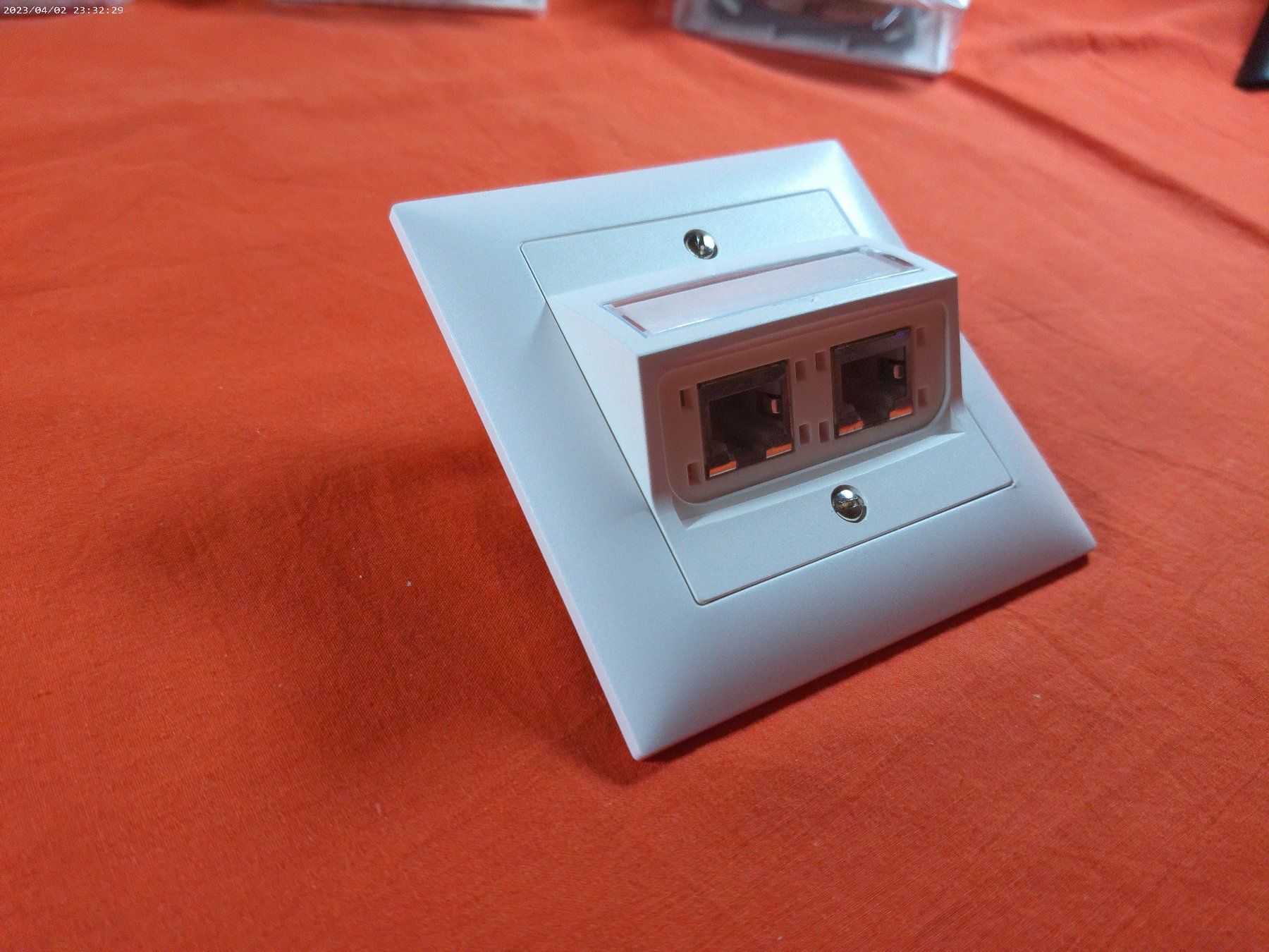 Feller Spine: Netzwerkdose 2x RJ45 Dual – Usato da Oftringen venduto da shoptwotrade 1