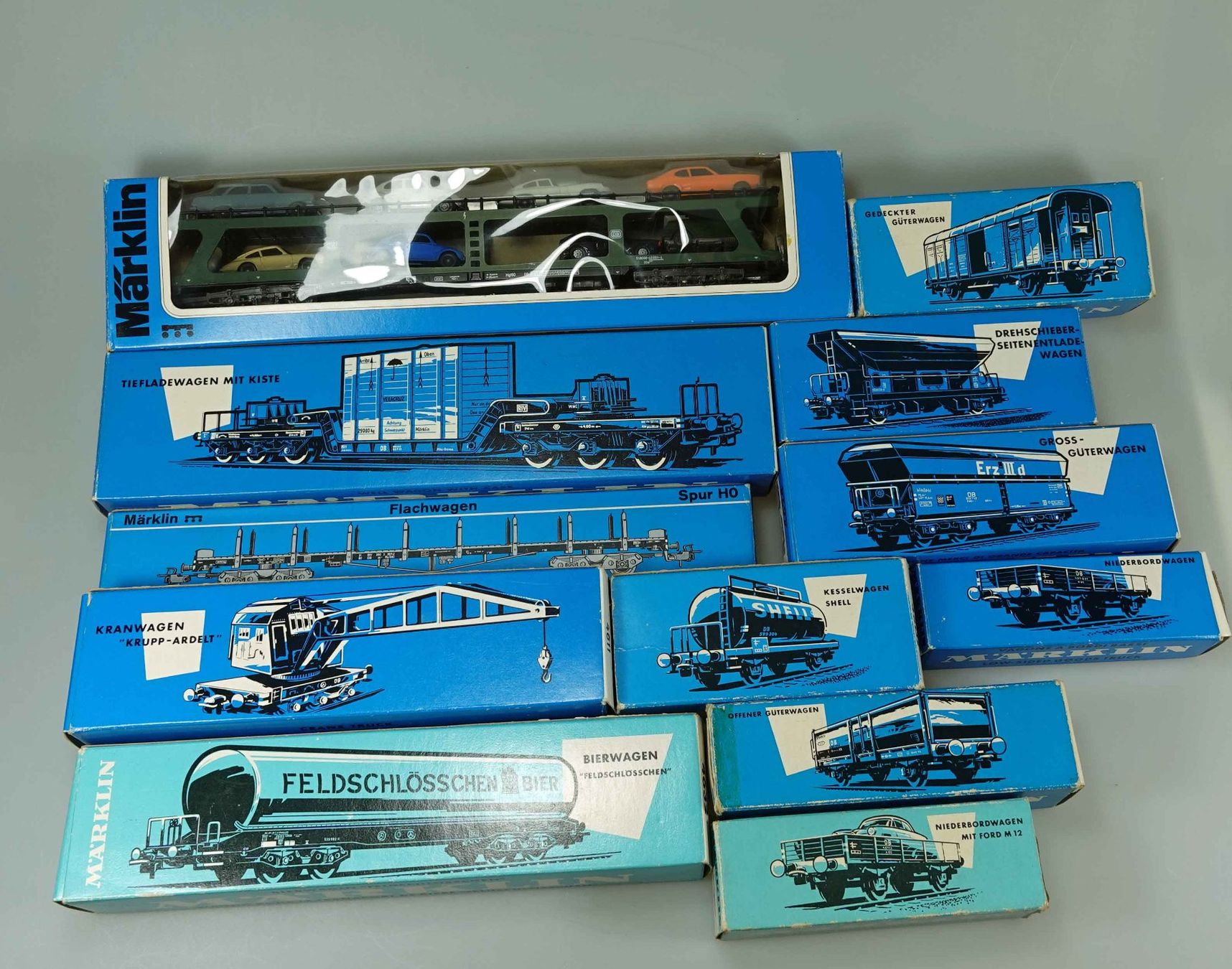 Märklin Modellini di ferrovie: Märklin 12 Güterwagen H0 WS – Usato da Niederglatt ZH venduto da bego8172