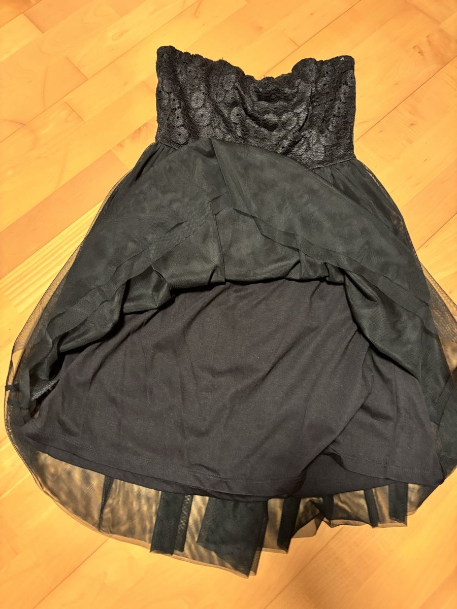 Vestiti: Kleid schwarz M – Usato da Kesswil venduto da Branca-01 2