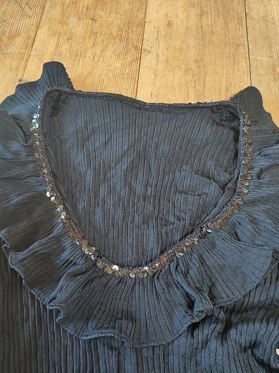 Camicette: Bluse schwarz  – Usato da Niederlenz venduto da rot_f9sd 3